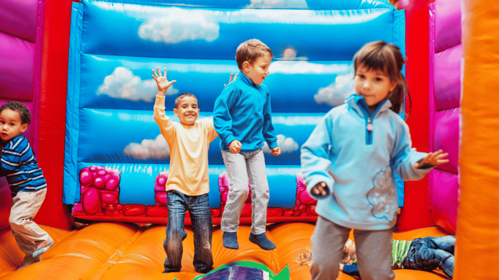 Castelinho - locação de brinquedos em são roque